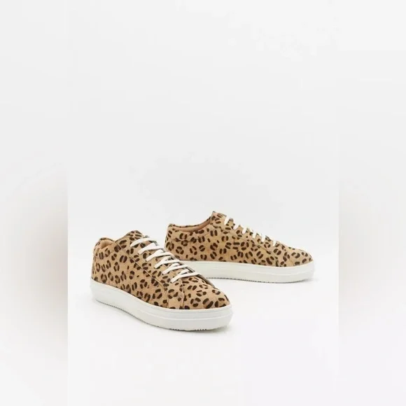 Nasty Gal Cow Print Ponyskin Lace Up Court Sneaker Size 6 - Picture 3 of 4